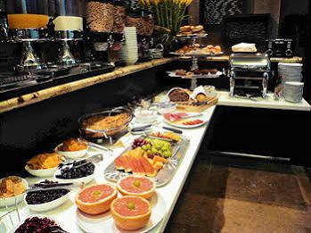Parisi Hotel San Diego